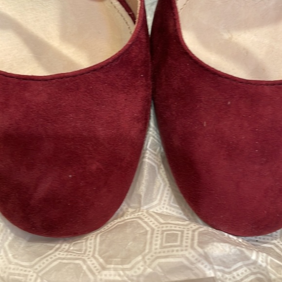Louise et Cie Heels in Burgundy - Picture 2 of 10